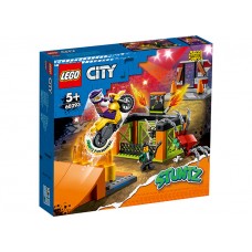 LEGO Parcul de cascadorii 60293