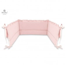 Aparatoare pentru patut 120x60 cm Cu volanase Din bumbac Cu inaltimea de 30 cm Cu panglici Colectia Royal Powder Pink MimiNu Aparatoare pentru patut 120x60 cm Cu volanase Din bumbac Cu inaltimea de 30 cm Cu panglici Colectia Royal Powder Pink MimiNu