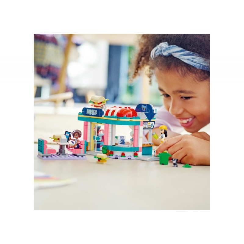 Restaurantul central din Heartlake LEGO Friends 41728