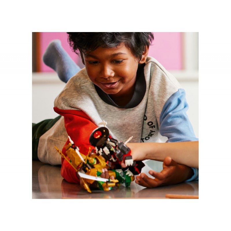 Lupta cu robotul EVO al lui Lloyd LEGO Ninjago 71781