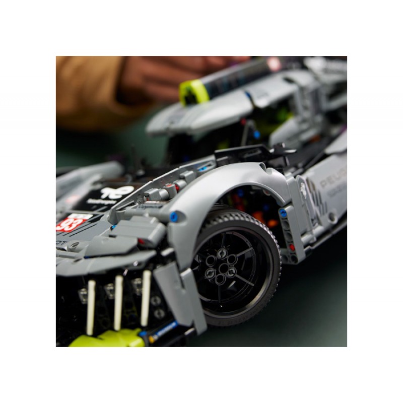 Peugeot 9x8 24H Le Mans Hybrid Hypercar LEGO Technic 42156
