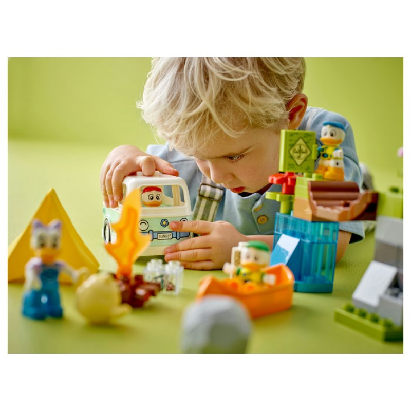 Aventuri in camping LEGO DUPLO 10997