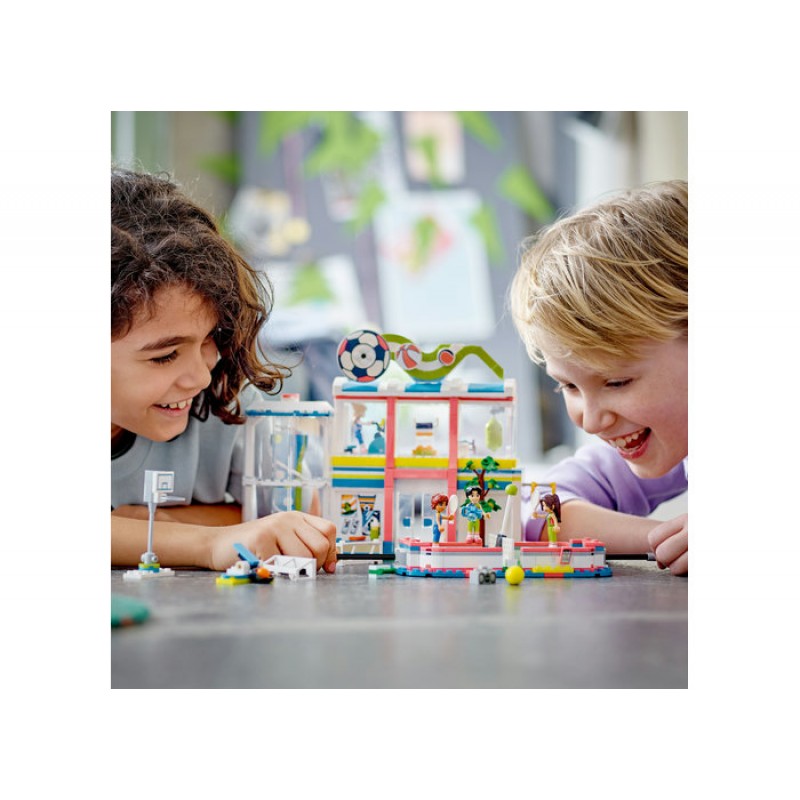 Centru sportiv LEGO Friends 41744