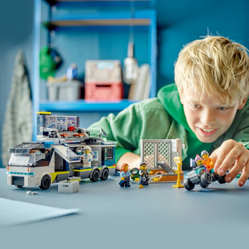Laborator mobil de criminalistica LEGO City 60418