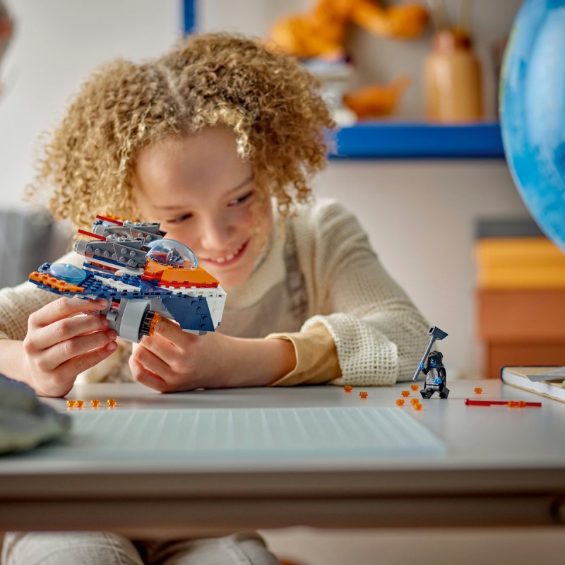 Avionul de lupta al lui Rocket vs Ronan LEGO Marvel Super Heroes 76278