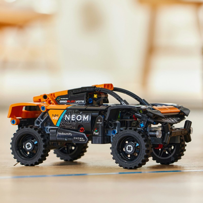 NEOM McLaren Extreme E Race Car LEGO Technic 42166