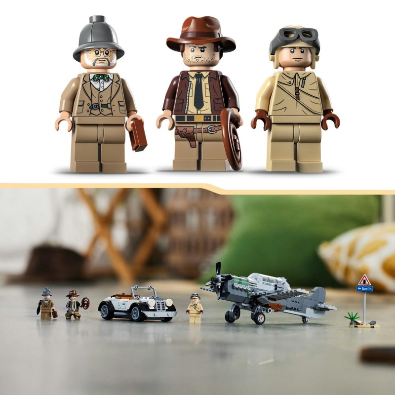 Urmarire cu avionul de vanatoare LEGO Indiana Jones 77012