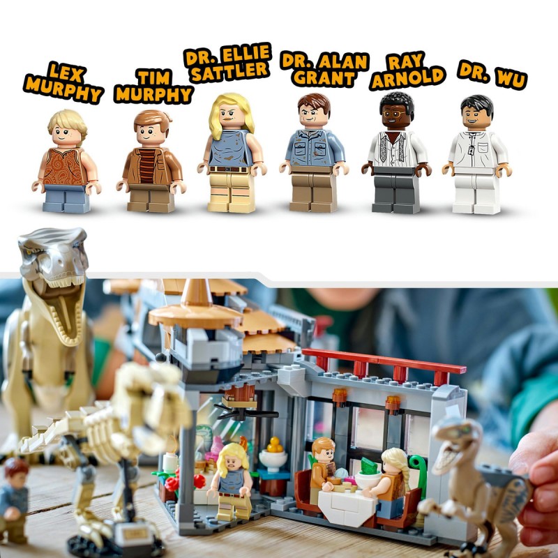 Centru pentru turisti T rex si Raptor LEGO Jurassic World 76961