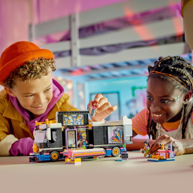 Autocar de turneu pentru staruri pop LEGO Friends 42619