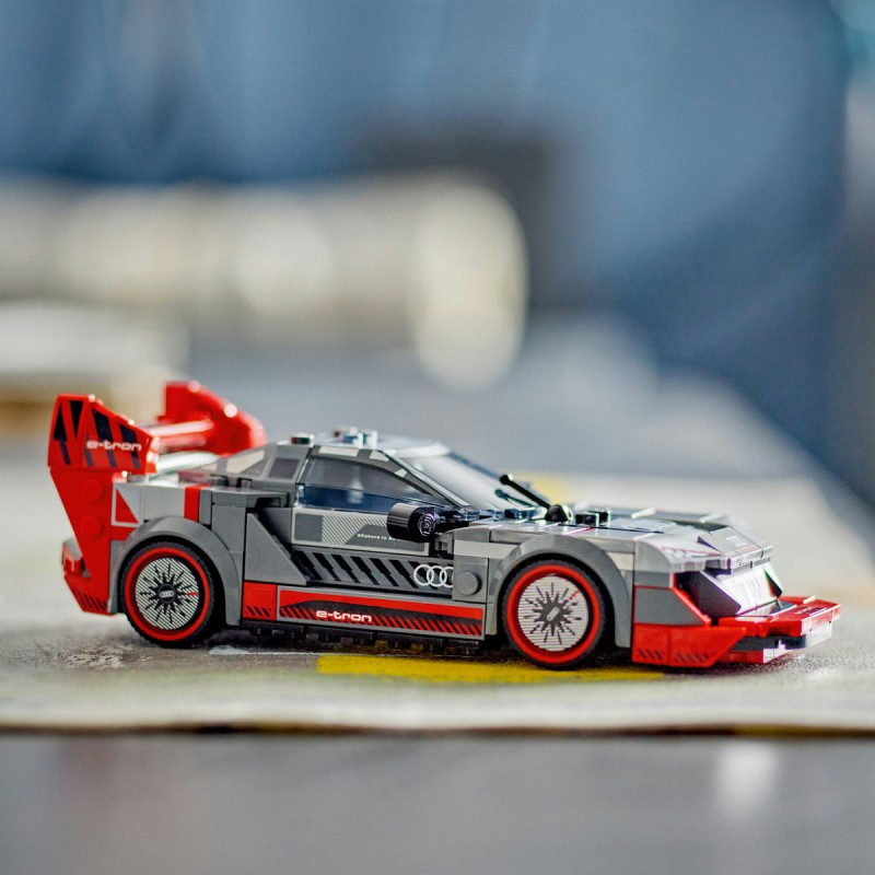 Audi S1 e tron quattro LEGO Speed Champions 76921