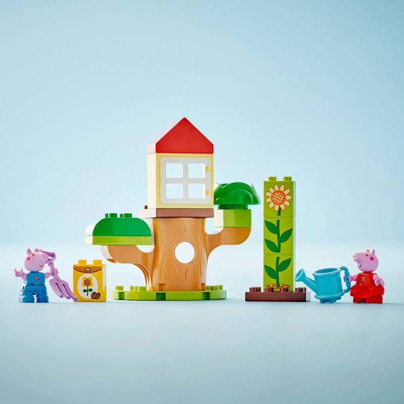 Purcelusa Peppa Gradina si casa din copac LEGO DUPLO 10431
