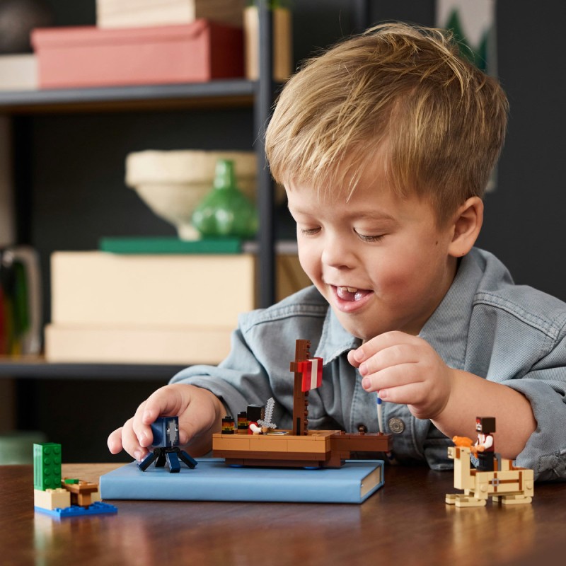 Calatorie pe corabia de pirati LEGO Minecraft 21259
