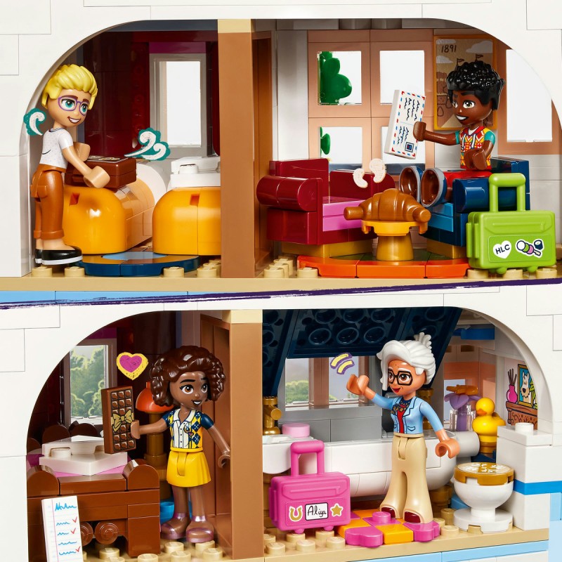 Castelul pensiune LEGO Friends 42638