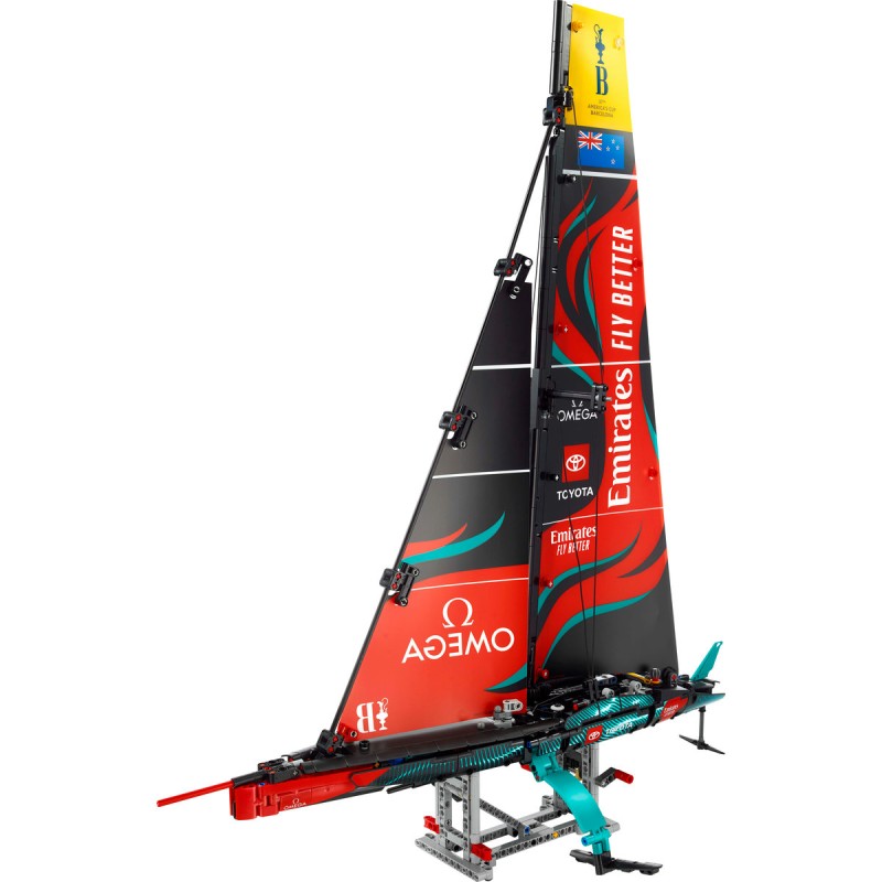 Iahtul Emirates Team New Zealand AC75 LEGO Technic 42174