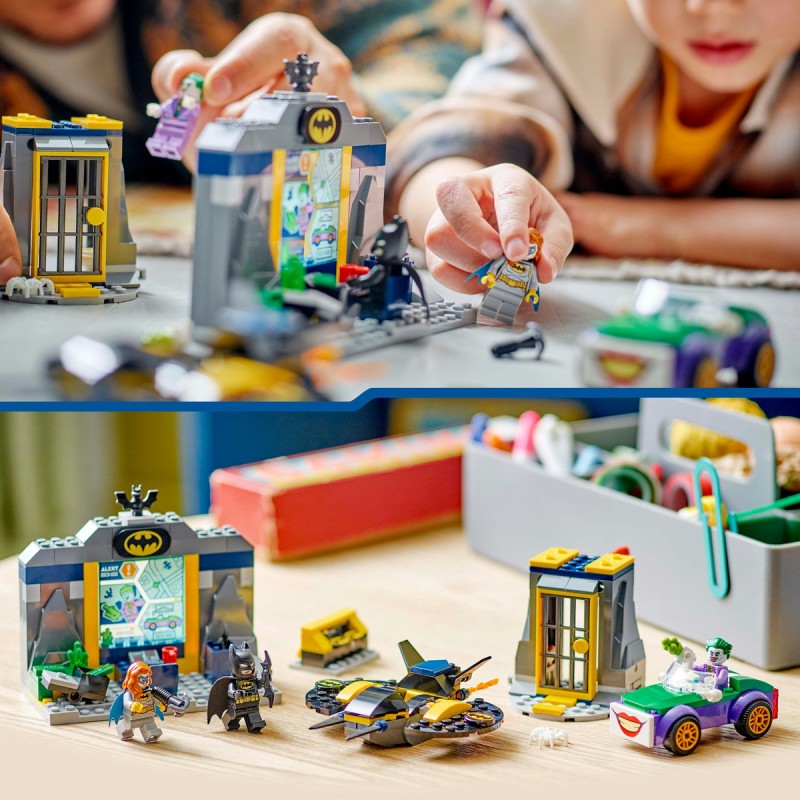 Batcave™ cu Batman™ Batgirl™ si Joker™ 76272 LEGO DC Super Heroes