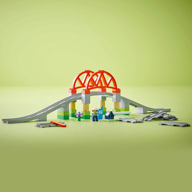 Set de extindere Pod cu sine de cale ferata 10426 LEGO DUPLO