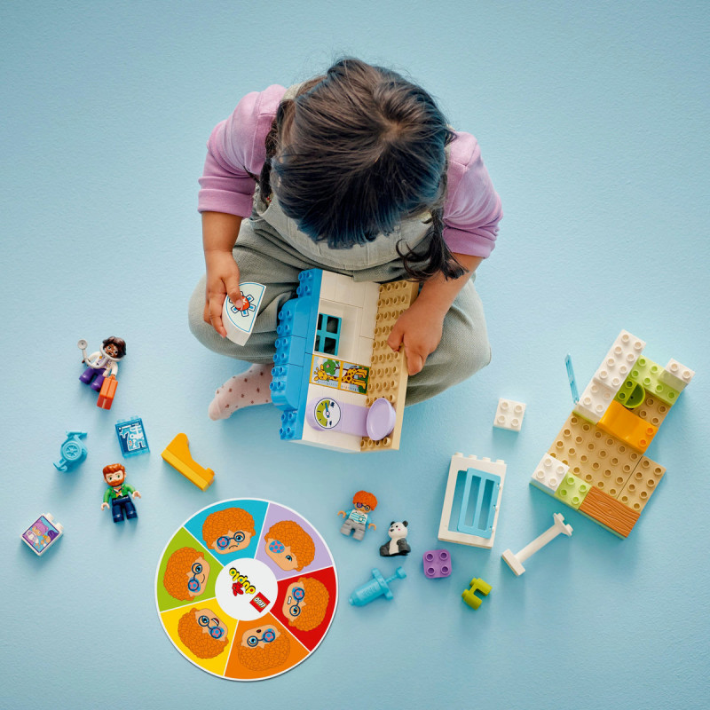 Prima vizita la doctor 10449 LEGO DUPLO
