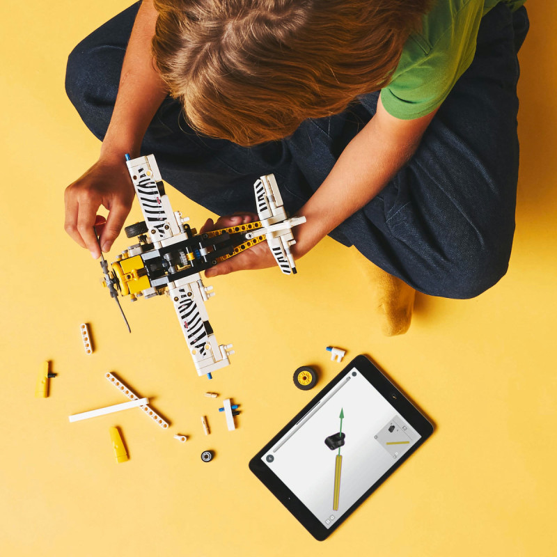 Avion pentru zone greu accesibile 42198 LEGO Technic