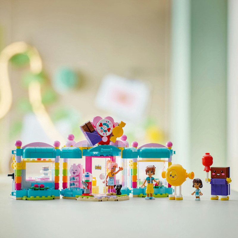 Magazinul de dulciuri din orasul Heartlake 42649 LEGO Friends