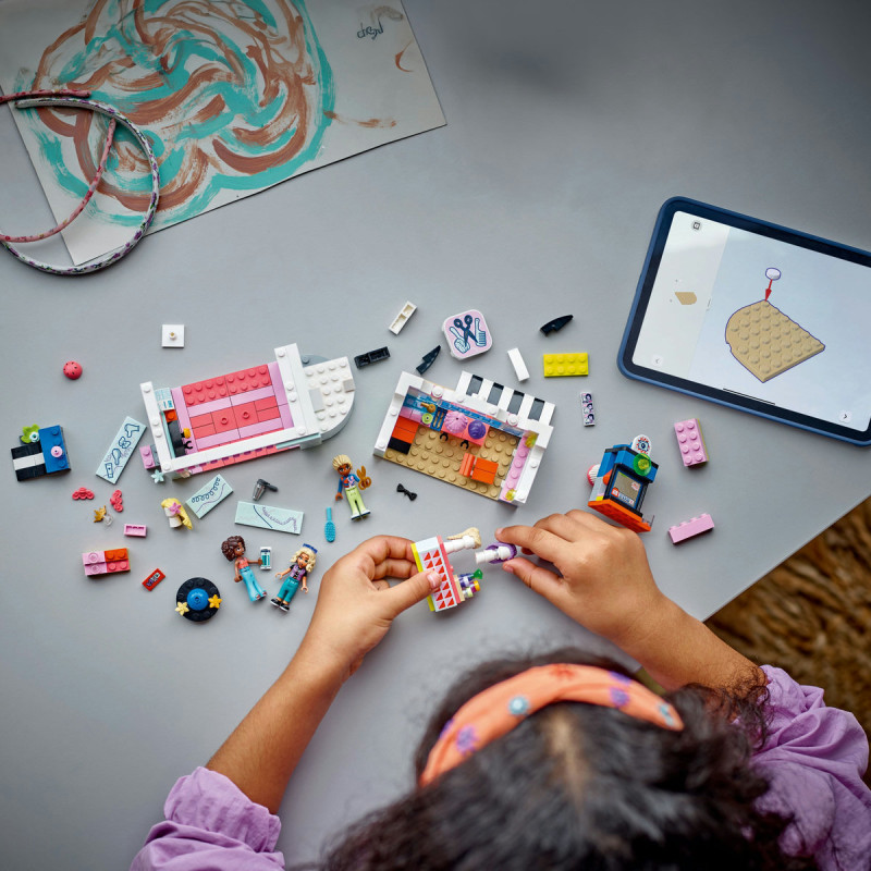 Salon de coafura si magazin de accesorii 42662 LEGO Friends