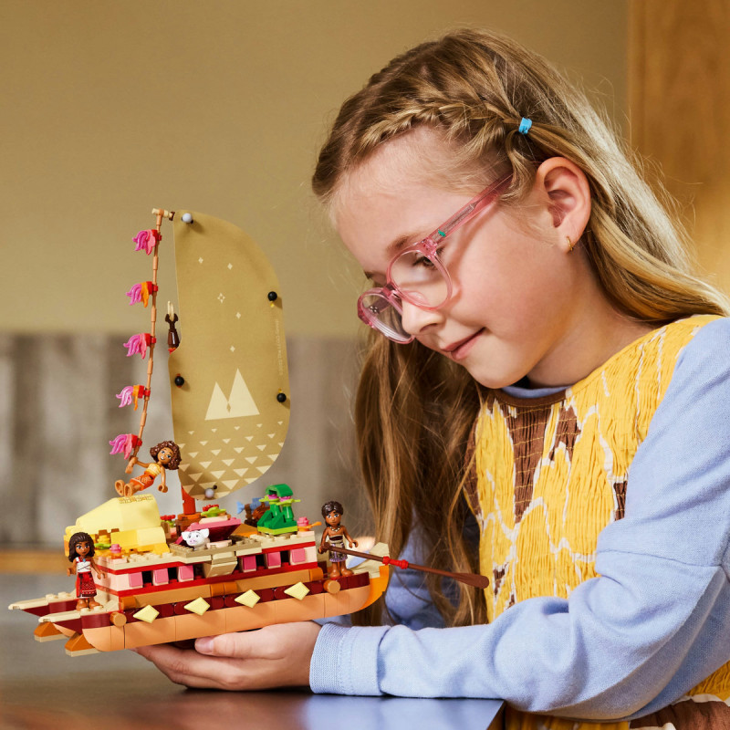 Canoea de aventura a Moanei 43270 LEGO Disney