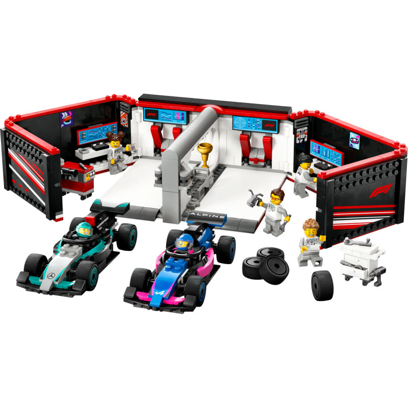 Garaj F1 si masini Mercedes-AMG si Alpine 60444