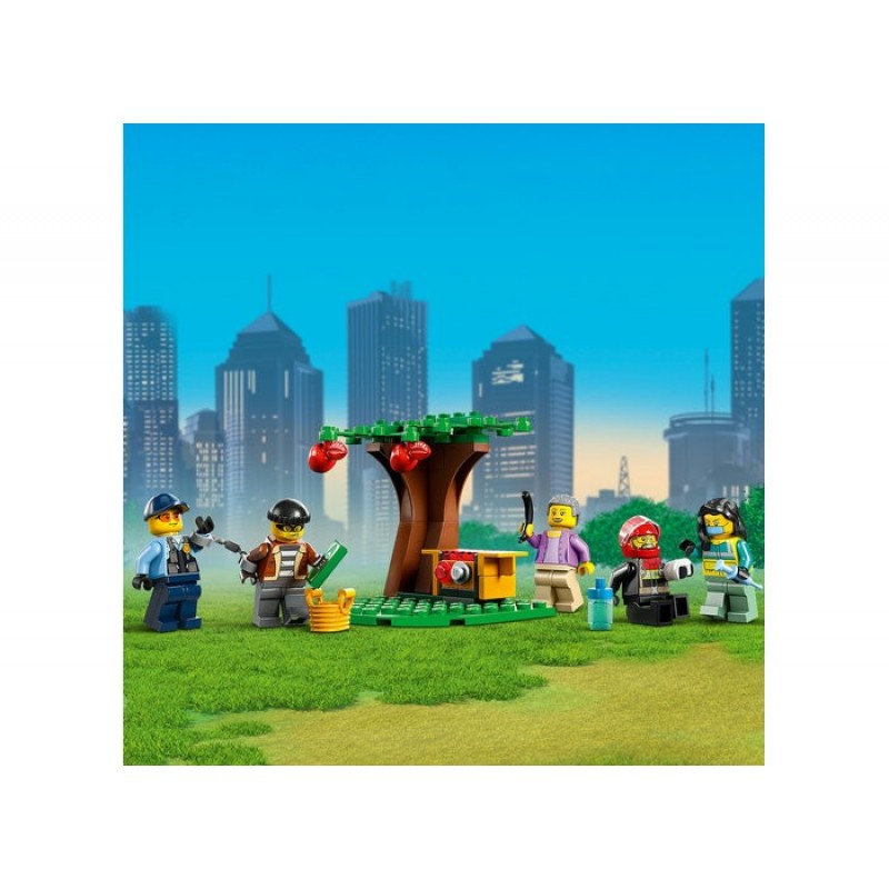 Centru pentru vehicule de urgenta 60371 LEGO City