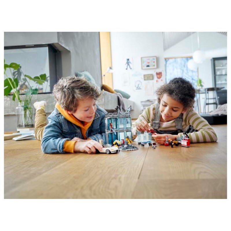 SALA ARMURII LEGO Marvel Super Heroes 76216