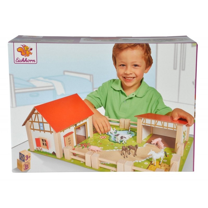 Ferma Din Lemn Cu 25 De Accesorii Simba Toys