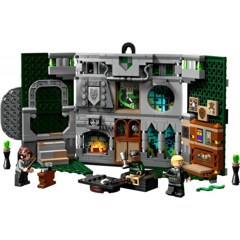 BANNERUL CASEI SLYTHERIN LEGO Harry Potter 76410