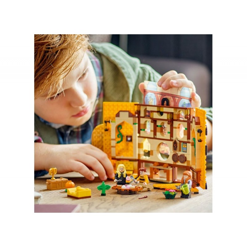 BANNERUL CASEI HUFFLEPUFF LEGO Harry Potter 76412