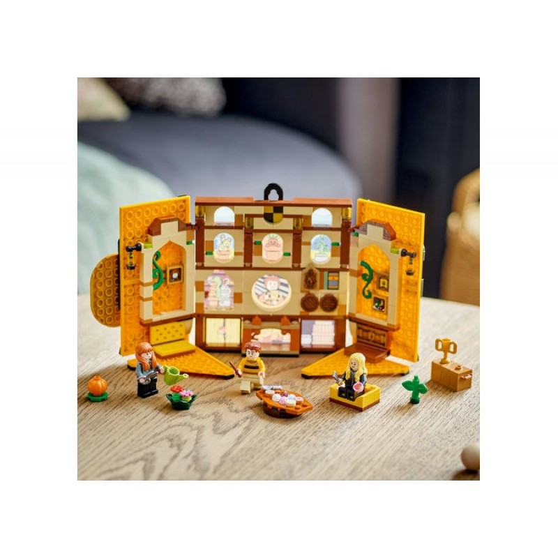 BANNERUL CASEI HUFFLEPUFF LEGO Harry Potter 76412